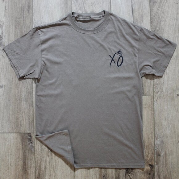 The Weeknd XO HalloWeen Skull Warm Gray T-Shirt Size M, Large And XLarge - Picture 2 of 5